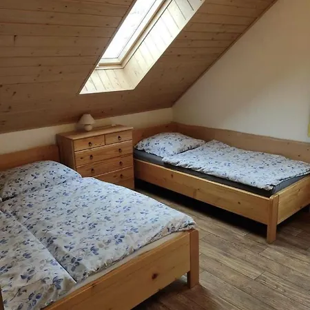 Vinný Sklep Zdeněk Zábojník Chvalovice (South Moravian)