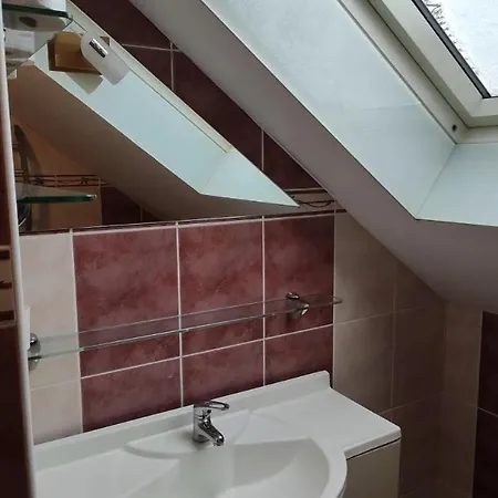 Vinný Sklep Zdeněk Zábojník Apartamento